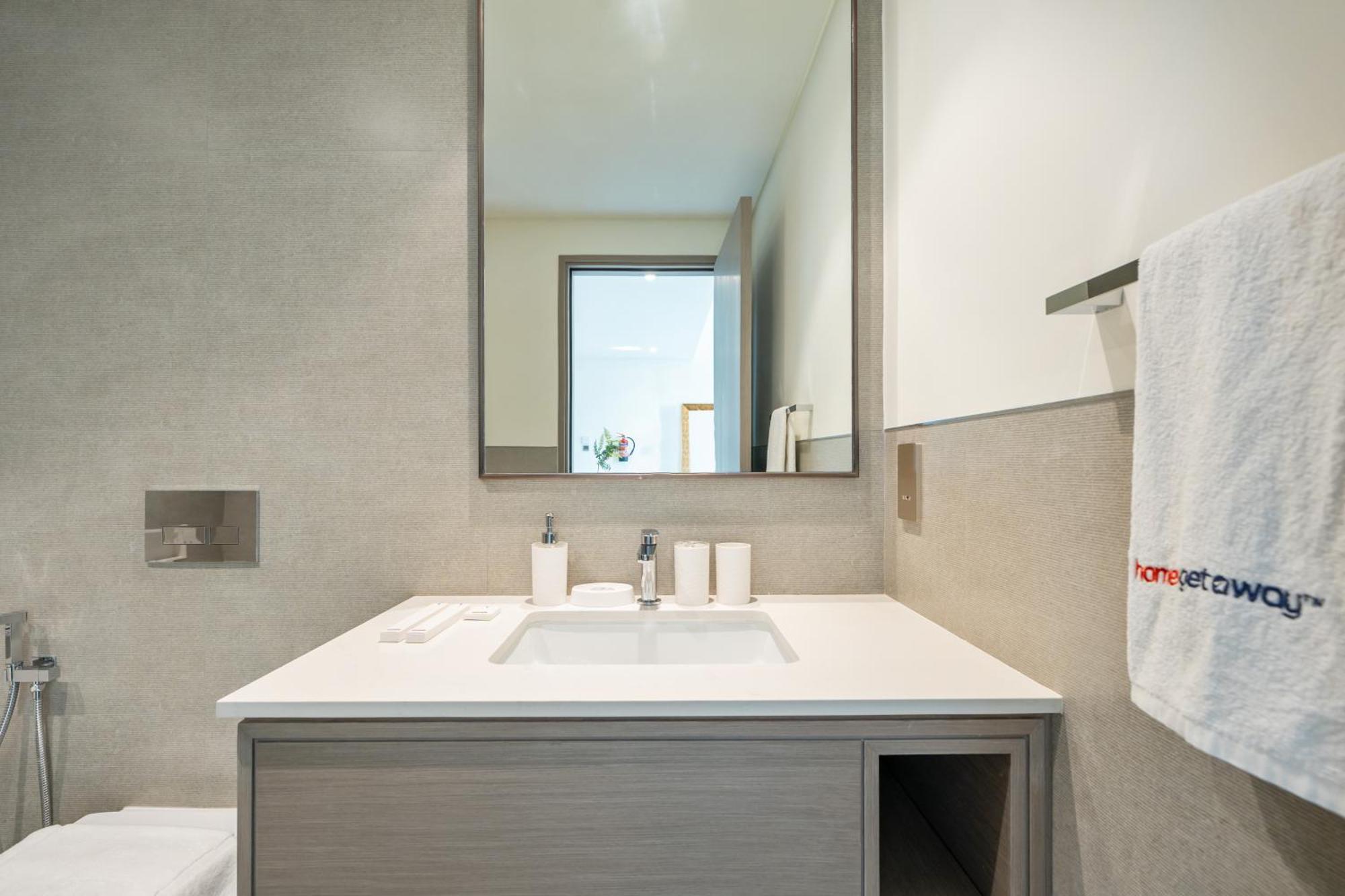 Luxurious 1-Bedroom Residence In Grande, Downtown Dubai Exterior photo
